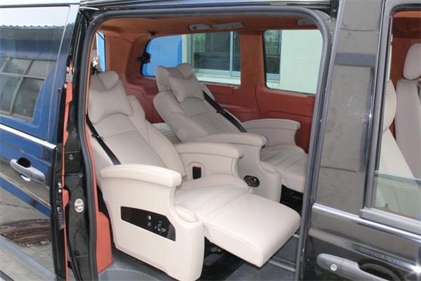Luxury passenger seat.jpg